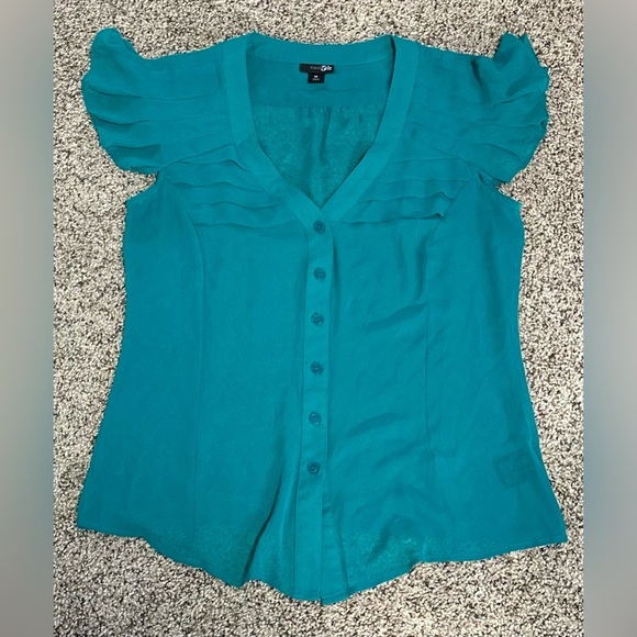💎💎 East 5th Sheer Blouse - Emerald Green, Short Sleeve V-Neck 💎💎 - Picture 9 of 11